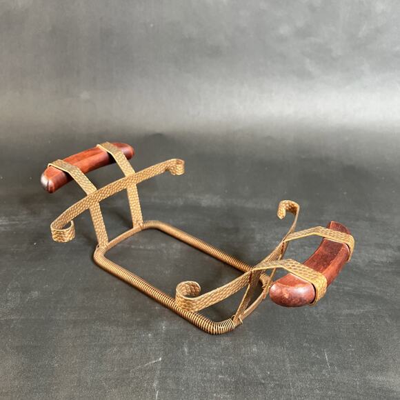 Two Vintage Hammered Copper Casserole Holders Wood Handles Rustic Kitchen Decor - Picture 3 of 5